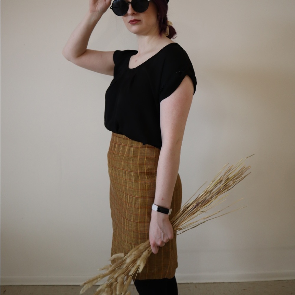 Brown plaid mini skirt